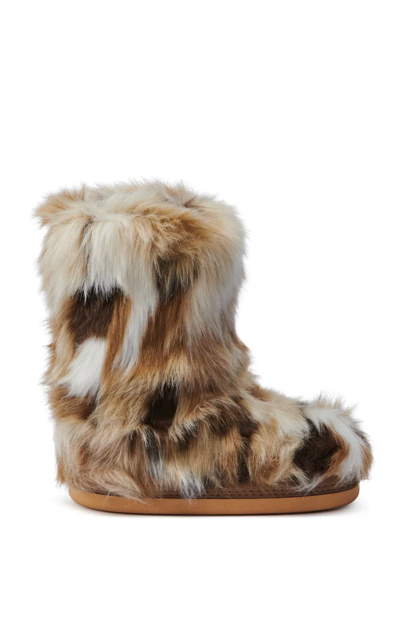 AZALEA WANG NADIANNA BROWN FUR FLAT BOOTIE