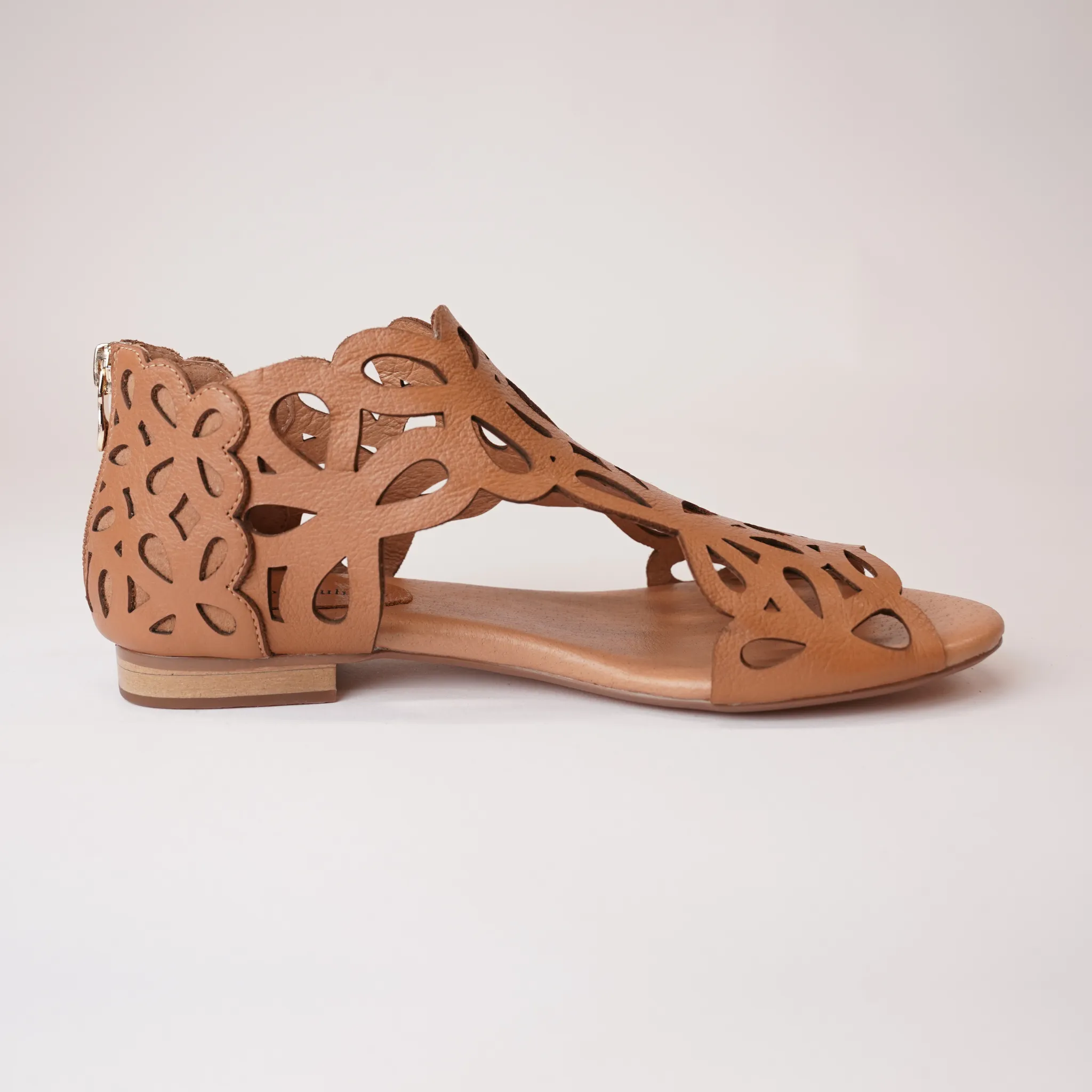 Pietro Tan Leather Sandals